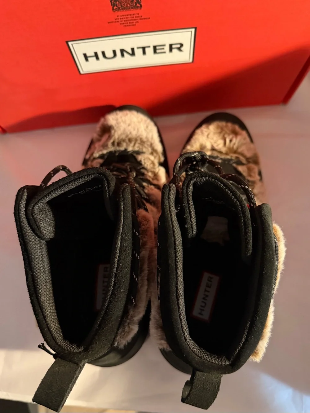 HUNTER Waterproof Faux Fur Trimmed Lace Up 🖤